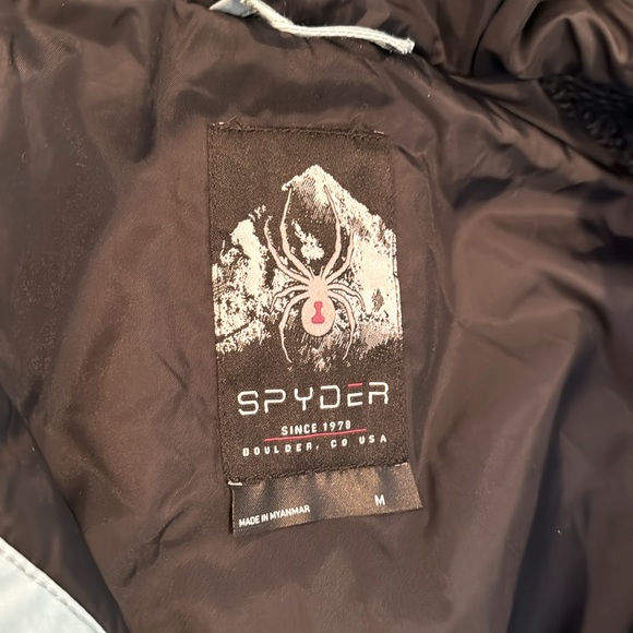 Men spyder ski jacket. Like new. Worn a few times. INSULATED ANORAK - Picture 7 of 13